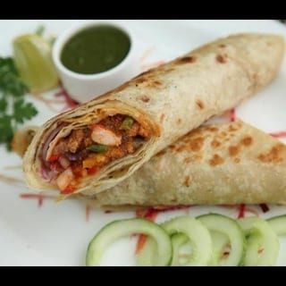 Paneer Tikka Kati Roll